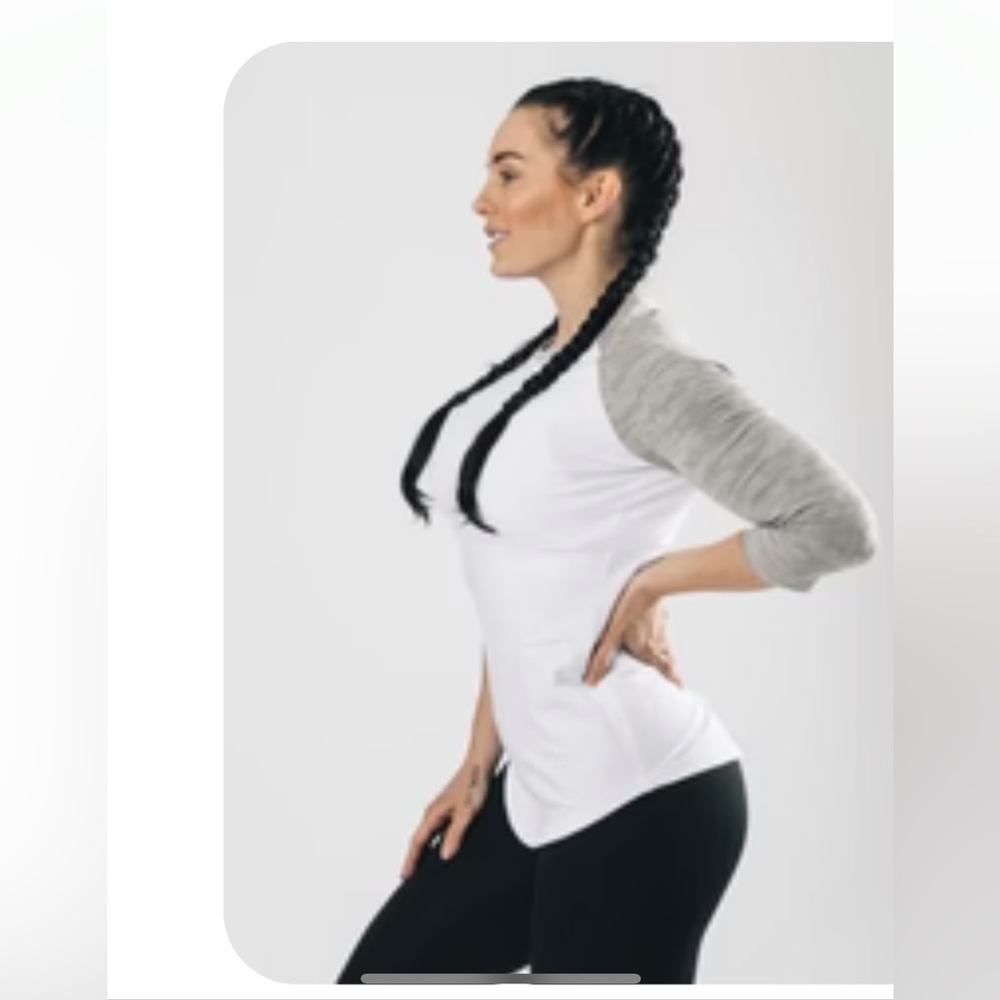 Women’s Alphalete Workout Shirt 3/4 Sleeve White w/ Grey Camo XL NWT